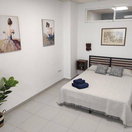 Apartamento Santa Clara Севиля Екстериор снимка